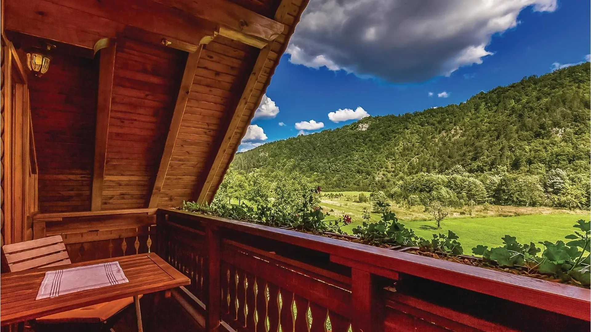 Holiday home 2 Bedroom Stunning Home In Lukovdol